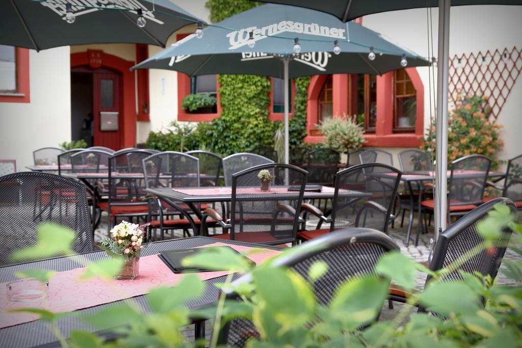 Gasthof Und Hotel Roter Hirsch Claußnitz Exterior foto